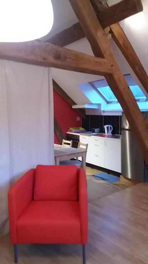 Le Charme Du Chateau Apartment Les Andelys Exterior photo